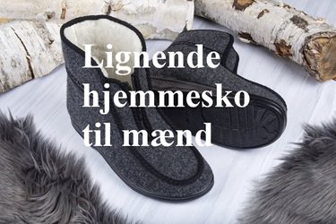 Kvindes fødder iført varme filt sutsko