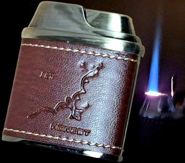 GODE IDE TIL GAVE. Lighter med stærk flamme. Noget særligt for rygere
