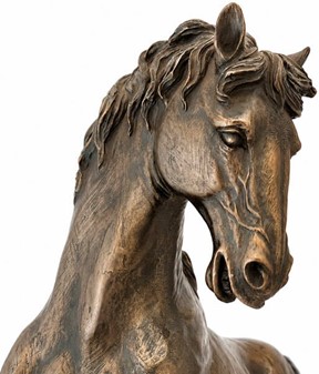 HESTESKULPTUR. En majestætisk og perfekte dekoration til dit hjem