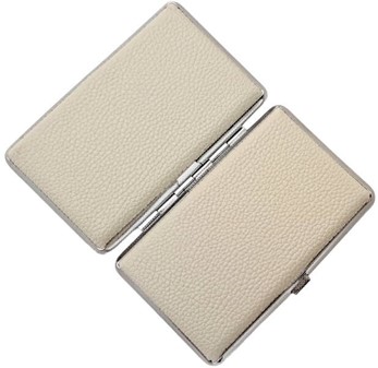 Hvor kan man købe billige cigaretetuier? Lige på Maxgaver. Kun 89 kr
