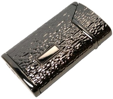 SØD GAVE TIL VENINDEN. Super og billig metal lighter i grafitfarve