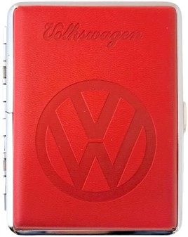 Unikt VW cigaretetui i rød læderlook. Praktisk og elegant gaveidé