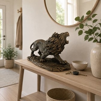 LØVE FIGUR. Brølende Elegance og Majestætisk Bronzefigur Til Hjemmet