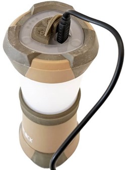 GENOPLADELIG CAMPINGLAMPE. Avanceret lysstyring og lang driftstid