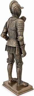 Bronzefigur af Ridder i Rustning. Gaven til Venskab og Styrke