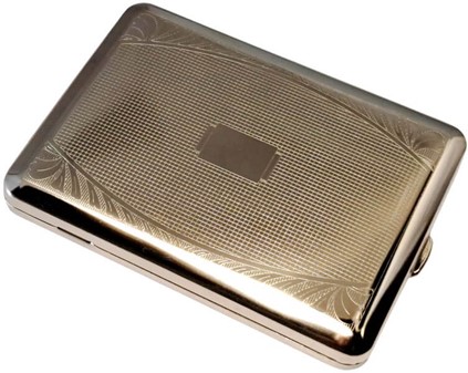 GAVE TIL BEDSTE VEN. Billige, metal cigaretetui til lange cigaretter