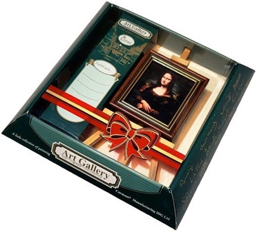 MONA LISA. Smuk miniaturemaleri i ramme med lille staffeli
