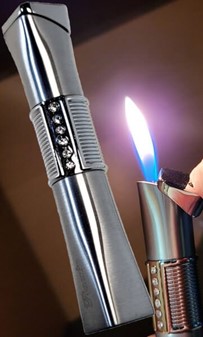 FØDSELSDAGSGAVE TIL HENDE. Lighter og fyldepen i unik gavesæt