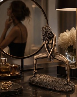 Kvindekrop Figur i Bronze. Elegant Erotisk Skulptur til Moderne Hjem