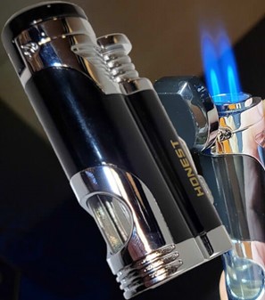 JET LIGHTER DK. Billige gaver til ham. Stormlighter med to flammer