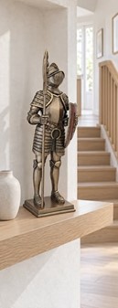 Ridderfigur i Bronze – Middelalderlig Dekoration til Hjem og Kontor