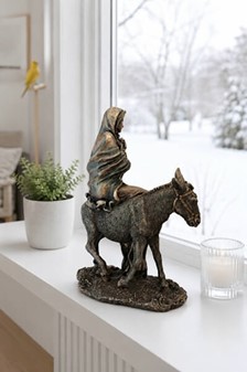 MARIA FIGUR. Maria med Jesusbarnet på et æsel på vej til Jerusalem