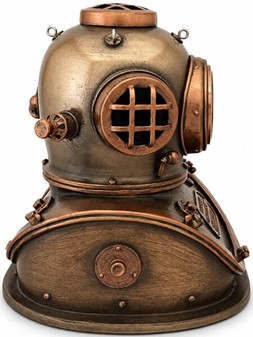 GAVE TIL DYKKER. Unik Veronese figur i form Steampunk dykkerhjelm
