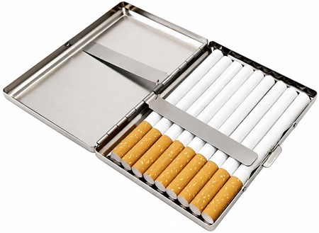 Metal cigaretetui til lange cigaretter. Elegant, stærkt og billigt