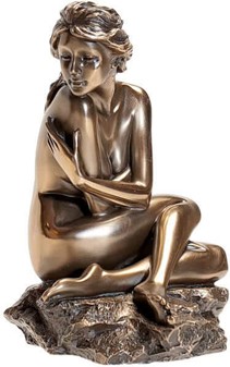 ROMANTISK GAVE TIL HAM. Dejlig nøgen siddende kvinde bronze skulptur