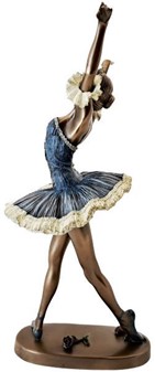 SMÅ GAVER TIL PIGE. Smuk og billig bronzefigur af ballerina i dans
