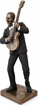 Jazzguitarist figur i bronze – Unik gave til ham der elsker musik