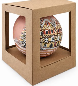 Stor julekugle glas i lyserød mat med hus og vinterlandskab. Ø 15 cm