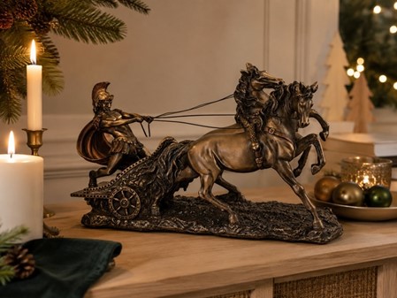 ROMERSK STRIDSVOGN. Unik skulptur til hjemmet dekoration. Gave kunst