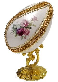 JULEGAVER TIL HENDE. Faberge æg som en smuk smykkeskrin
