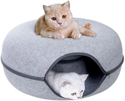 Katteseng og legetunnel i ét. Et hyggeligt sted for din dejlige kat