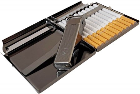 Metal Cigarettetui med Lighter. Tigerdesign, rød flamme. Til 20 stk