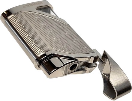 Oplev kraften i elegance. Den ultimative stormlighter med læderetui