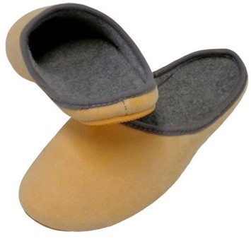 SUTSKO TIL DAMER. Gule velour slippers til kvinder i alle aldre, 99 kr