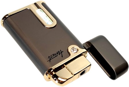 GAVE TIL MANDEN. Særligt smart lighter for rygere