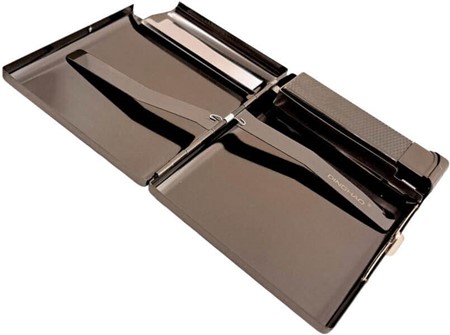 Cigaret etui metal med lighter – grafitdesign til 20 cigaretter
