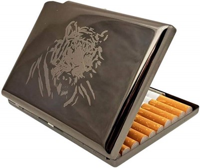 Metal Cigarettetui med Lighter. Tigerdesign, rød flamme. Til 20 stk