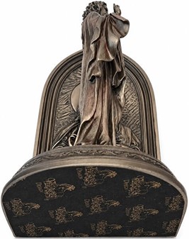 Jesu Hellige Hjerte. Smuk religiøs figur i form af en unik bogstøtte