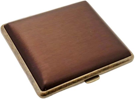 Elegant brunt cigaretetui i metal til 18 stk. - Holdbart & stilfuldt