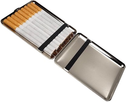 ETUI TIL LANGE CIGARETTER. Metal cigaretetui med kvinde figuren