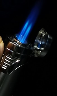 LIGHTERE. Unik cigar stormlighter med to kraftfulde brændere