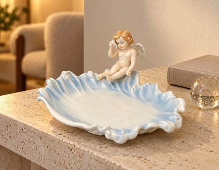 JULEBORD DEKORATION. Elegant porcelæn tallerken med englemotiv