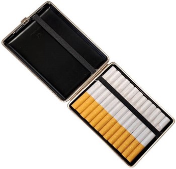 CIGARETETUI TIL KORTE CIGARETTER. Tyske sort etui billig, kunst læder