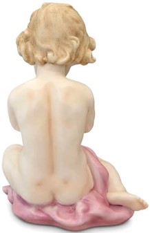 ENGEL FIGUR. Charmerende porcelæn figur. Et symbol på ro og skønhed