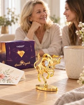 STJERNETEGN FIGUR TYR. Forgyldt og indlagt Swarovski Krystaller