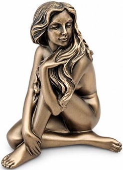 Romantisk bronzefigur. Sensuel kvindeakt i kunstnerisk lille form