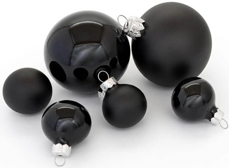 Små julekugler fra Polen, billige priser, sort mat & blank. Ø 3 & 6 cm
