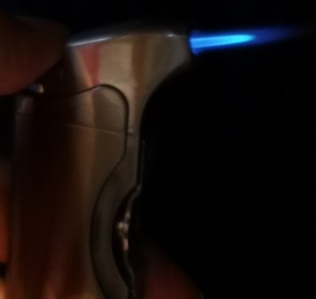 CIGAR LIGHTER. Eksklusive gaver til mænd, der ryger cigarer
