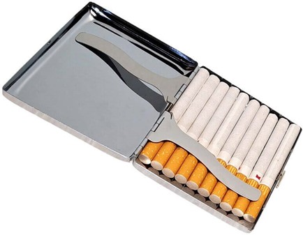 Stilfuldt Cigaretetui i Metal med Kattebilleder. Til 20 stk cigaretter
