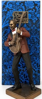 Gave til musikelsker. Eksklusiv Jazz Guitarist Figur med Attitude!