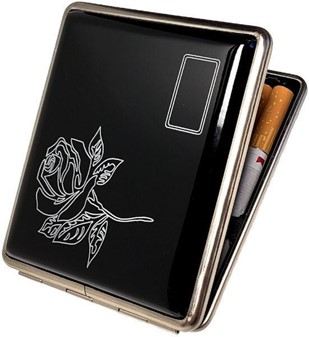 PERFEKTE GAVE TIL HENDE. Sort metal Vom Hofe cigaretetui med hvid rose
