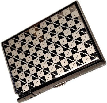 Cigaret etui metal med lighter – grafitdesign til 20 cigaretter