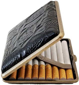 Elegant, billig cigaretetui i sort - Beskyt dine cigaretter med stil!
