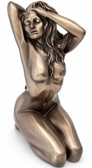 GAVER TIL MANDEN DER IKKE ØNSKER SIG NOGET. Bronze figur nøgen kvinde