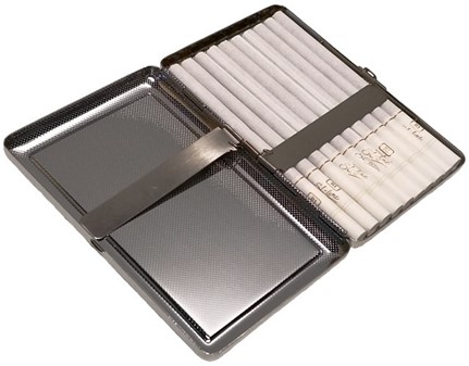 CIGARETETUI LANG. Billige metal etui til 20 stk Slim cigaretter
