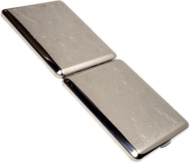 METAL CIGARETETUI TIL LANGE CIGARETTER. Bedste Vom Hofe cigaretetui